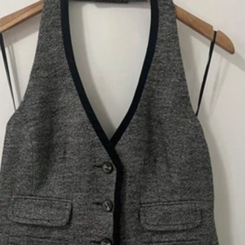 Trina Turk Gray Button-Up Vest